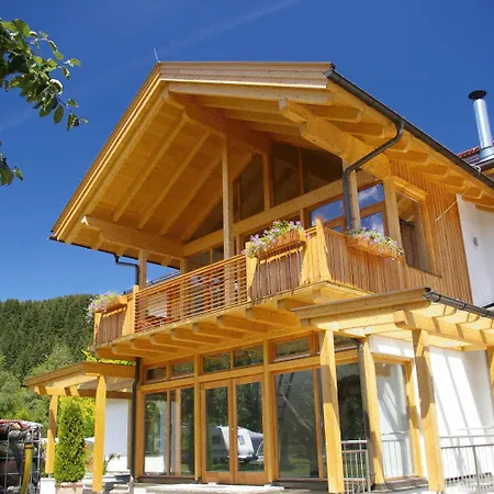 Campingplatz Alpencamp Kärnten Kotschach-Mauthen