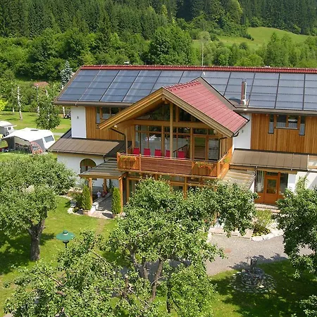 مكان تخييم Alpencamp Kaernten Kotschach-Mauthen