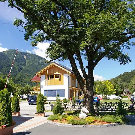 Kamp alanı Alpencamp Kaernten Kotschach-Mauthen